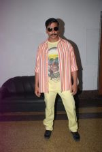 Akshay Kumar on the sets of Dance India Dance to promote Rowdy Rathore in Famous Studio on 10th April 2012 (4).JPG